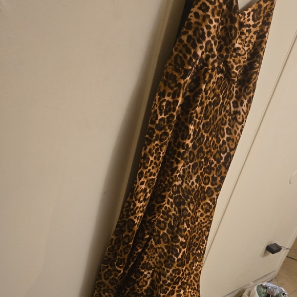 Sofia Jeans By Sofia Vergara Dresses & Skirts - sofia by sofia vergara Leopard Print Maxi Dress - Brown & Black